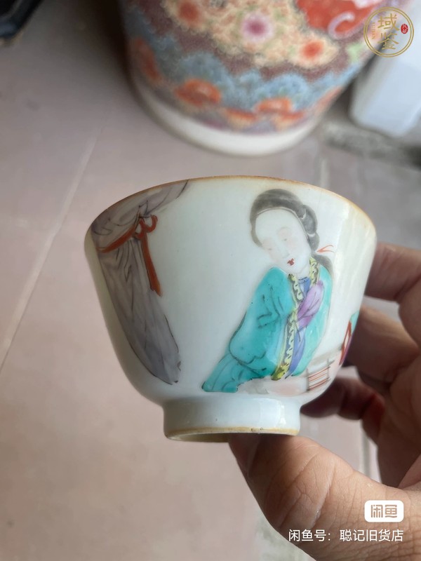 古玩陶瓷粉彩仕女人物茶碗真品鑒賞圖