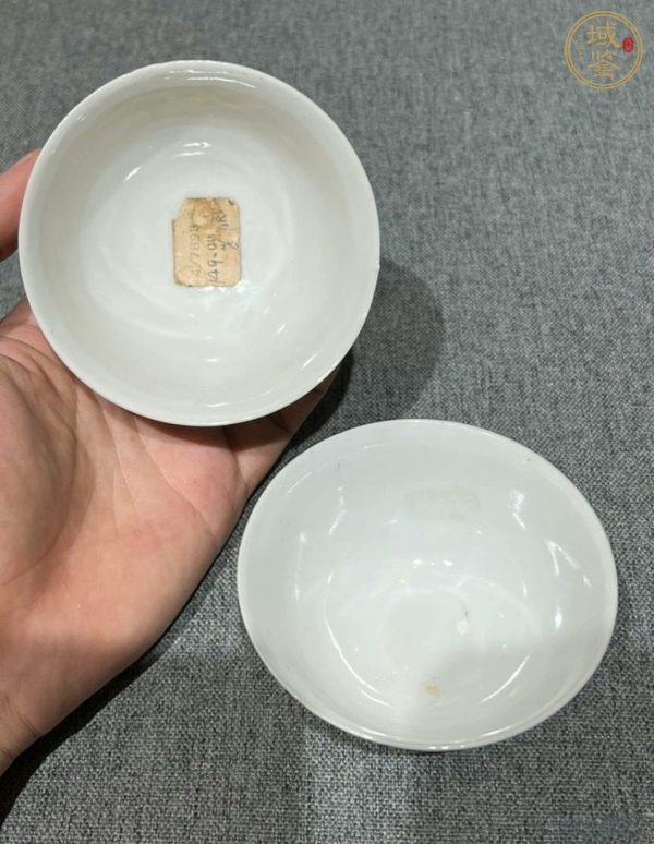 古玩陶瓷粉彩人物茶圓真品鑒賞圖