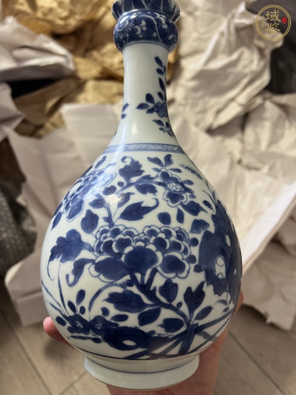 古玩陶瓷青花洞石花卉紋蒜頭瓶真品鑒賞圖