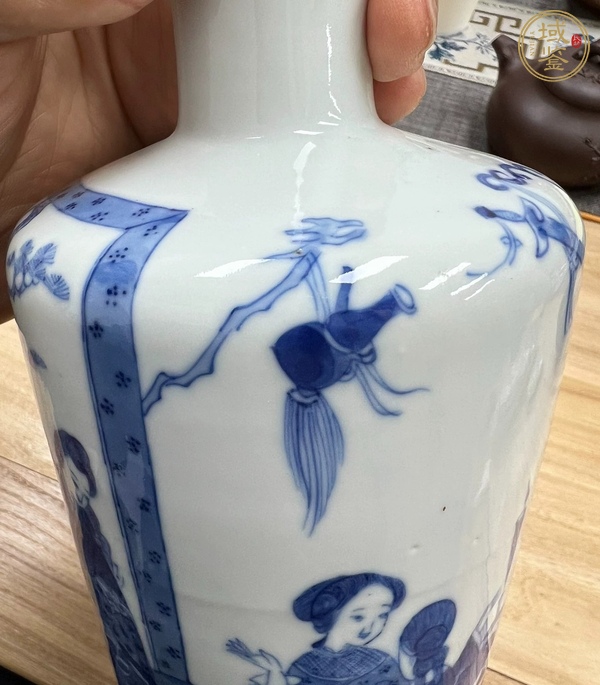 古玩陶瓷青花人物故事紋梅瓶真品鑒賞圖