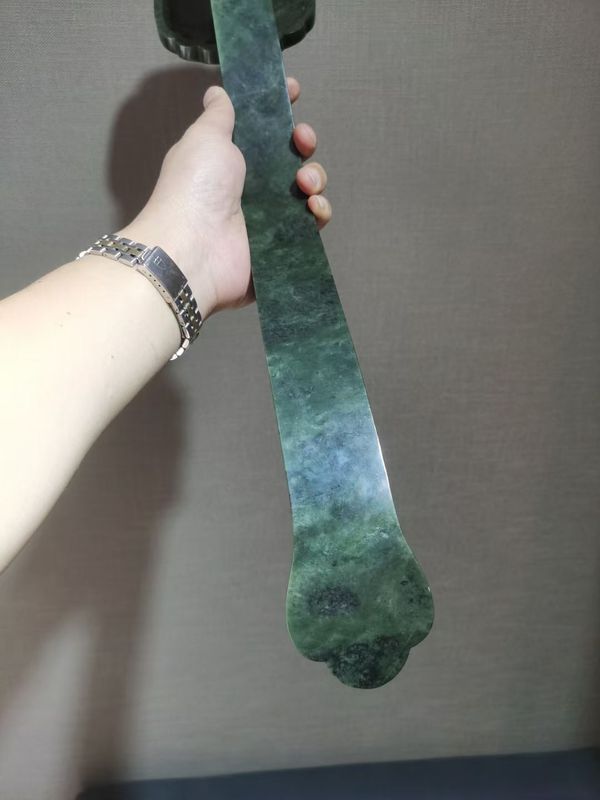 古玩玉器和田碧玉如意拍賣,當前價格52000元