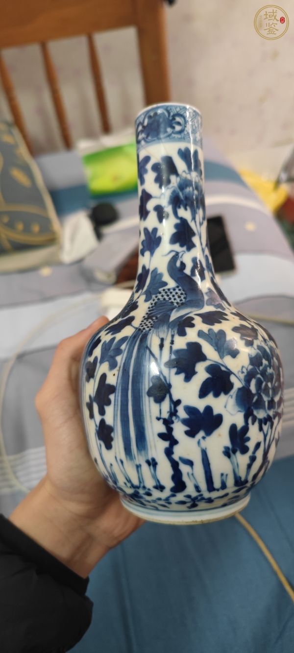 古玩花鳥紋青花天球瓶真品鑒賞圖