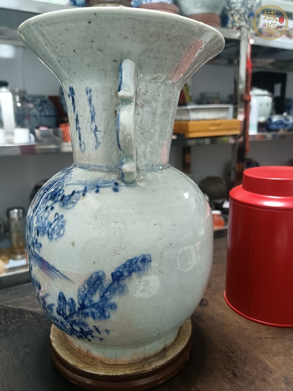 古玩陶瓷花鳥紋青花瓶真品鑒賞圖