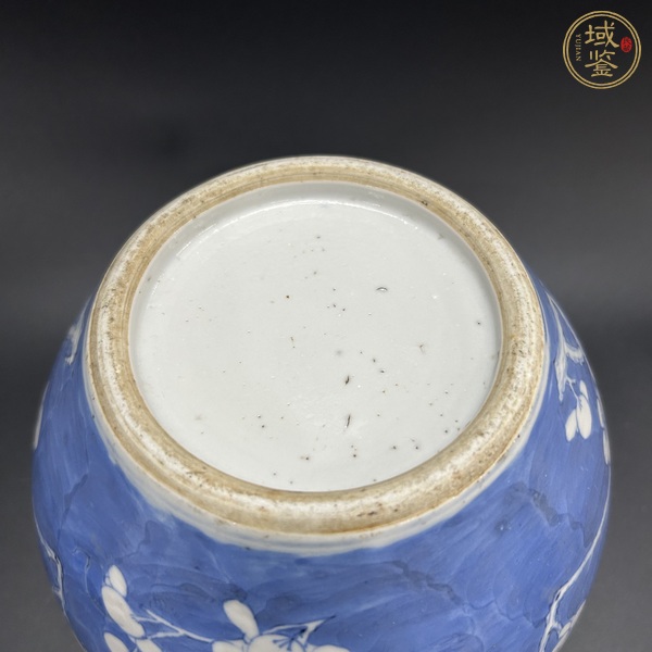 古玩陶瓷青花冰梅圖案缸真品鑒賞圖