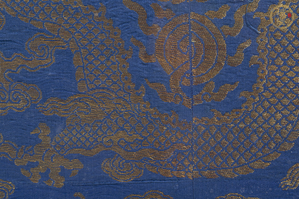 古玩雜項清道光·藍地織金正龍紋掛屏真品鑒賞圖