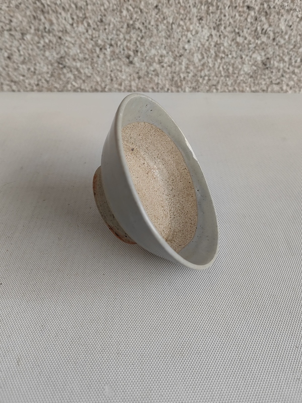 古玩陶瓷龍泉系青瓷碗拍賣,當前價格398元