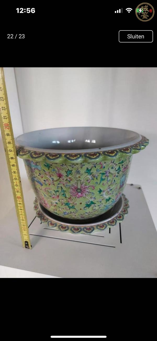 古玩陶瓷蘋果綠粉彩花卉紋花盆真品鑒賞圖