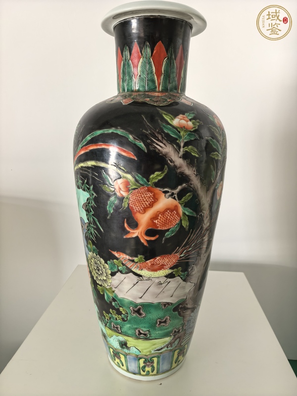 古玩陶瓷花鳥紋瓶真品鑒賞圖