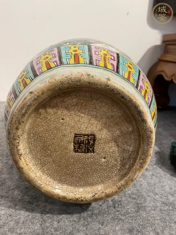 古玩陶瓷粉彩花鳥紋棒槌瓶真品鑒賞圖