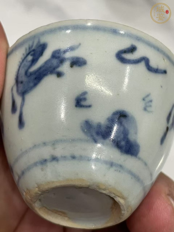 古玩陶瓷青花飛馬紋杯真品鑒賞圖