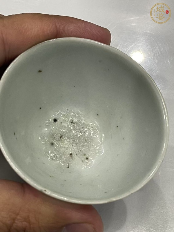 古玩陶瓷青花飛馬紋杯真品鑒賞圖