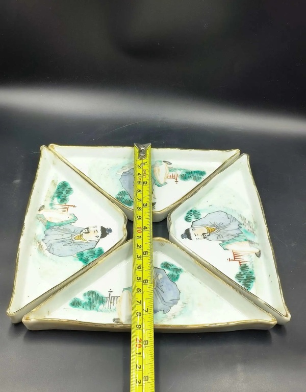 古玩陶瓷淺絳彩人物紋攢盤拍賣,當前價格1588元