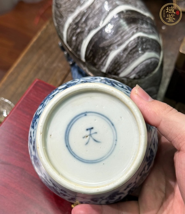 古玩陶瓷青花纏枝花卉紋天字罐，注意品相真品鑒賞圖