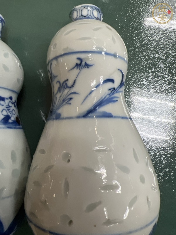 古玩陶瓷玲瓏瓷青花葫蘆瓶真品鑒賞圖