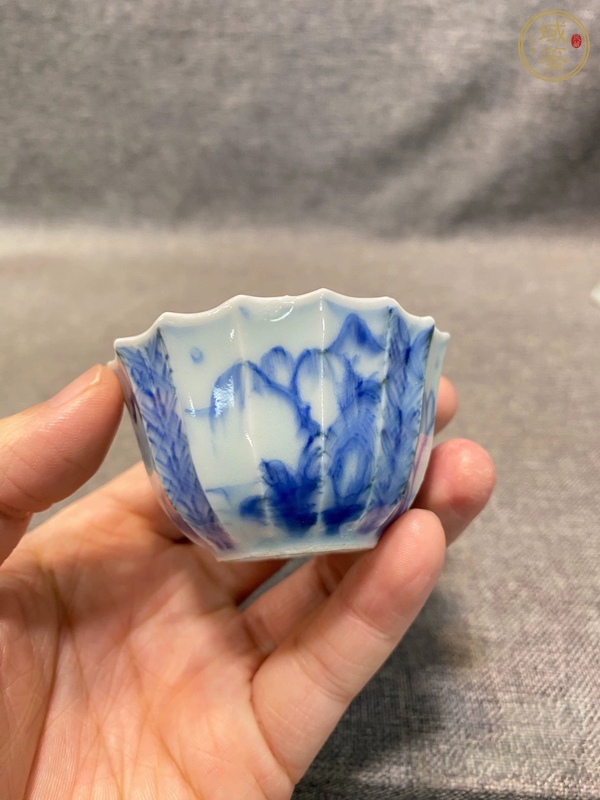 古玩陶瓷青花杯真品鑒賞圖