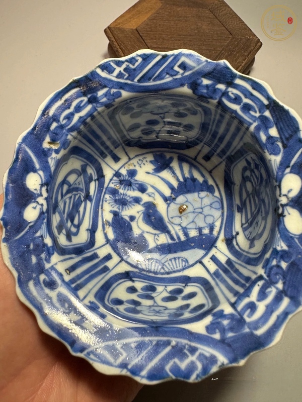 古玩陶瓷青花折腰碗真品鑒賞圖