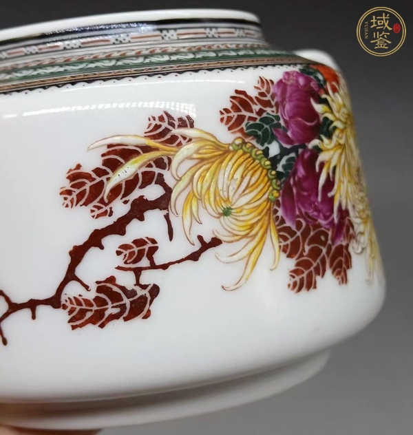 古玩陶瓷1954年 王步出品 粉彩菊花紋茶壺真品鑒賞圖