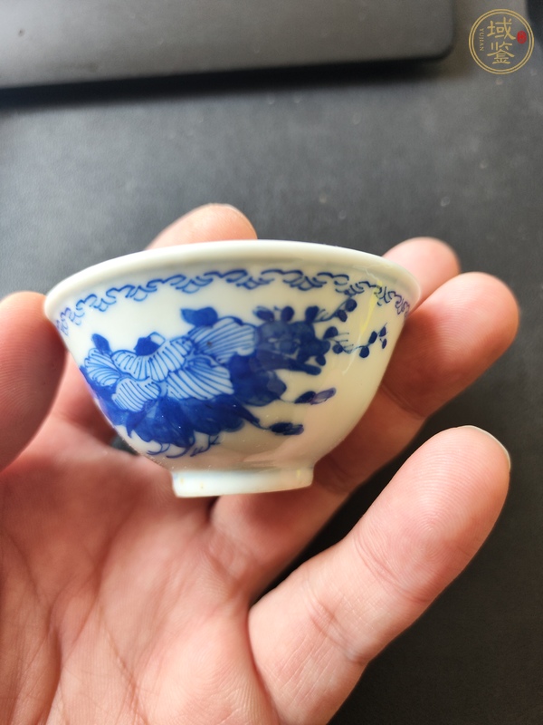 古玩陶瓷青花杯真品鑒賞圖