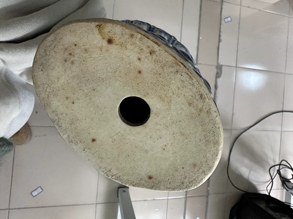 古玩陶瓷青花花卉紋觀音瓷像(附有催凱老師的保真卡)拍賣,當(dāng)前價(jià)格80000元