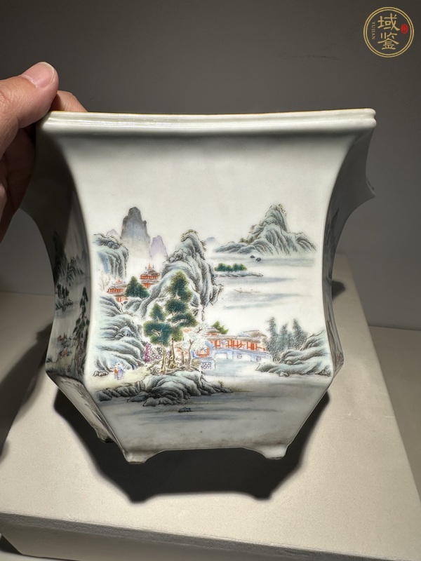 古玩陶瓷粉彩山水通景紋六方花盆真品鑒賞圖