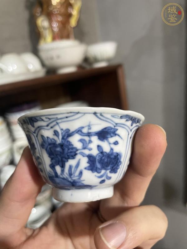 古玩陶瓷康熙青花杯真品鑒賞圖