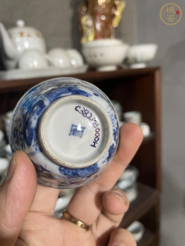 古玩陶瓷康熙青花杯真品鑒賞圖