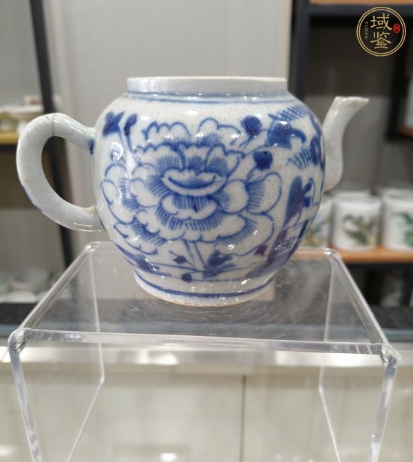 古玩陶瓷青花纏枝花紋茶壺真品鑒賞圖