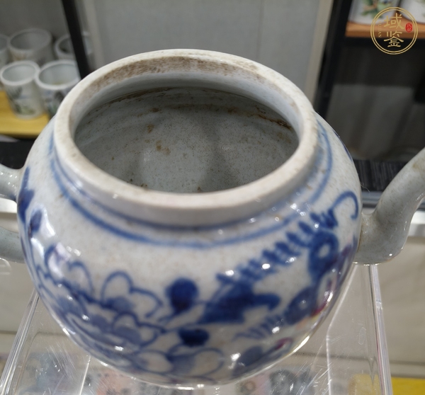 古玩陶瓷青花纏枝花紋茶壺真品鑒賞圖