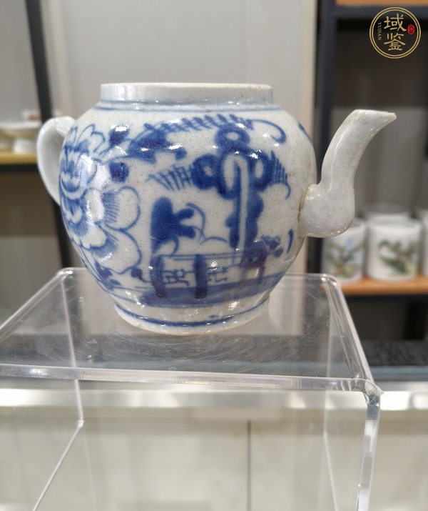 古玩陶瓷青花纏枝花紋茶壺真品鑒賞圖