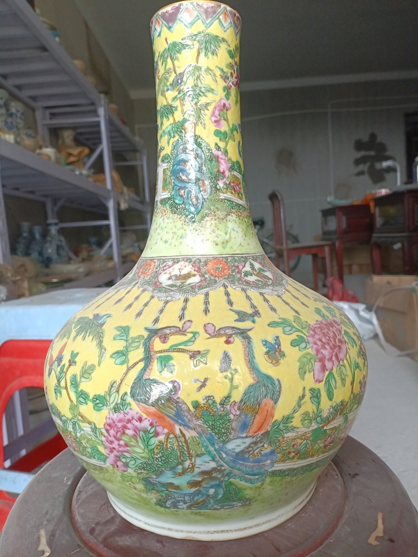 古玩陶瓷花鳥紋瓶拍賣，當(dāng)前價格3989元