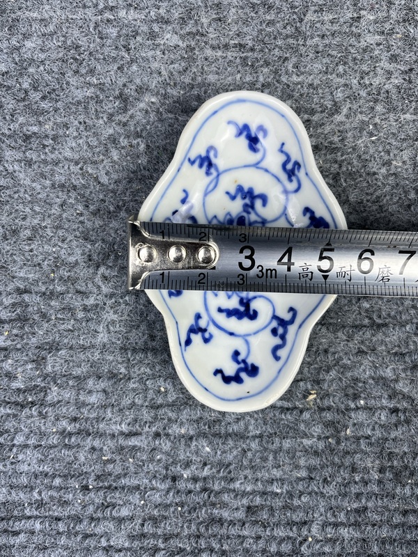 古玩陶瓷青花西番蓮筆舔拍賣,當前價格600元
