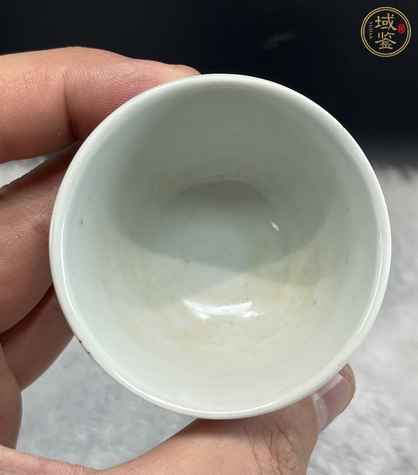 古玩陶瓷青花冰梅紋杯一對真品鑒賞圖