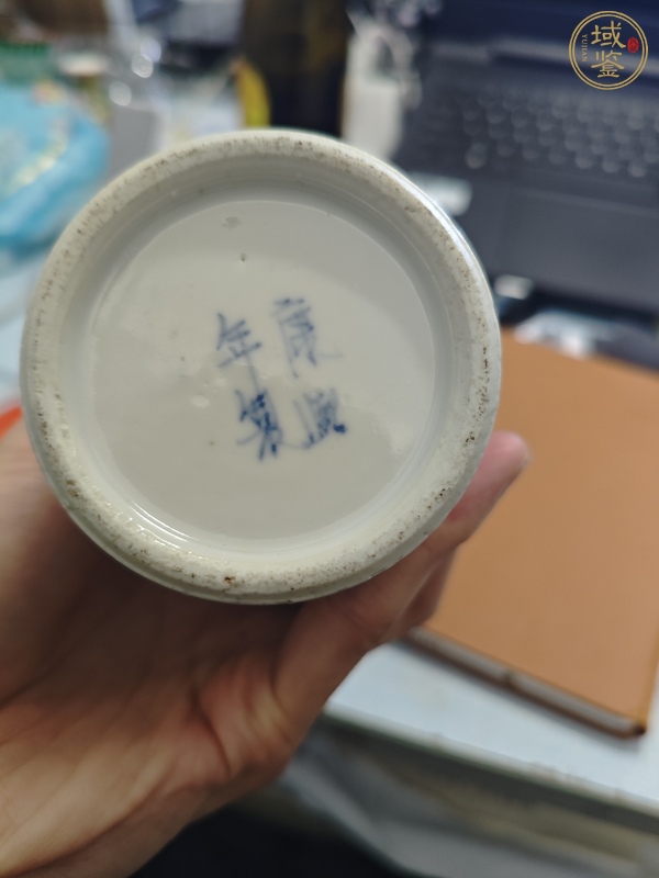 古玩陶瓷晚清青花花觚真品鑒賞圖