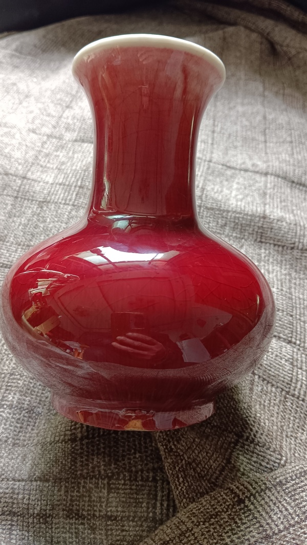 古玩陶瓷郎紅釉賞瓶拍賣,當(dāng)前價(jià)格9800元