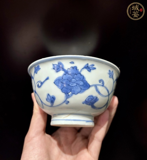 古玩陶瓷晚明青花纏枝花杯真品鑒賞圖