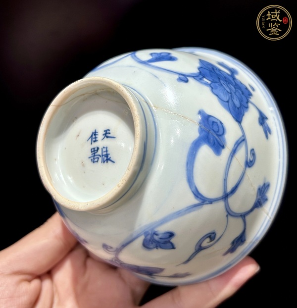 古玩陶瓷晚明青花纏枝花杯真品鑒賞圖