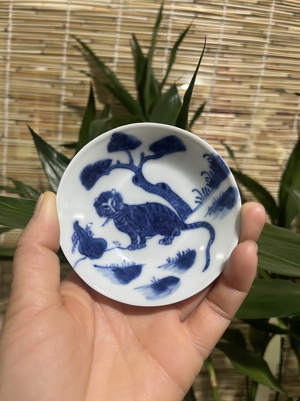 古玩陶瓷虎紋青花盤拍賣，當前價格3500元