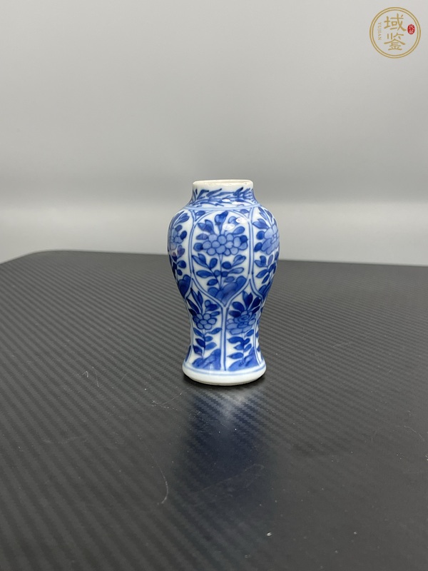 古玩陶瓷青花瓶真品鑒賞圖