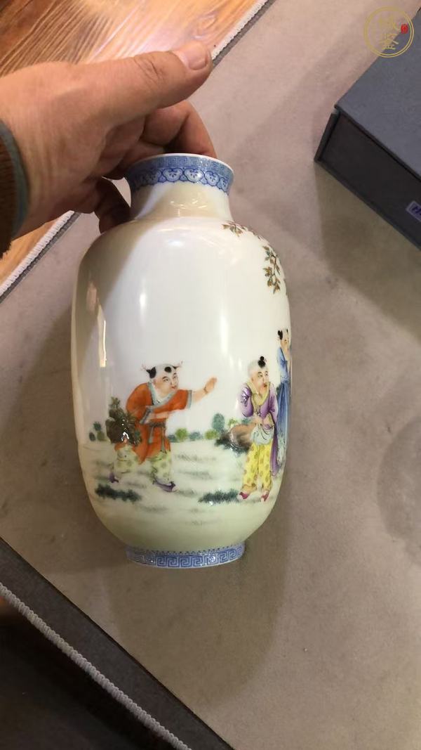 古玩陶瓷粉彩瓶真品鑒賞圖