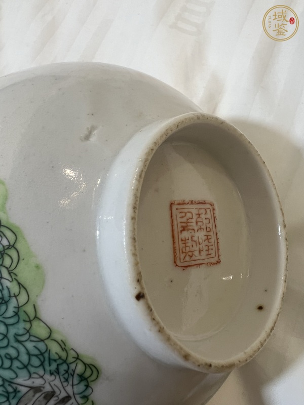 古玩陶瓷粉彩畫螃蟹紋蓋碗真品鑒賞圖