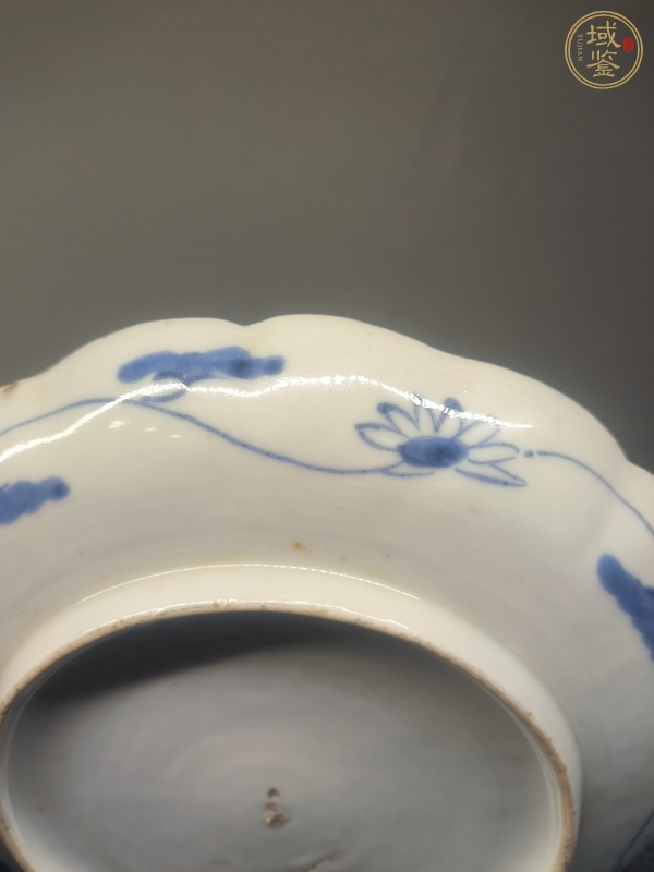 古玩陶瓷青花盤真品鑒賞圖