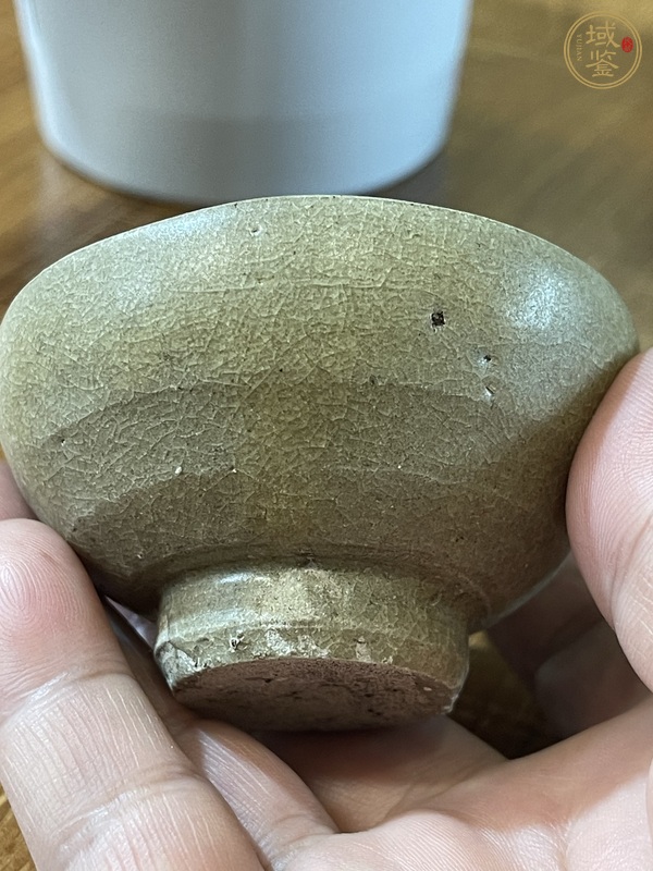 古玩陶瓷龍泉青瓷茶盞真品鑒賞圖