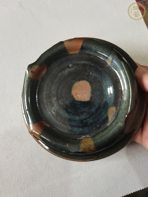 古玩陶瓷磁州窯黑釉鐵銹斑紋器物底座真品鑒賞圖