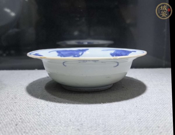 古玩陶瓷五牛圖青花折沿洗真品鑒賞圖