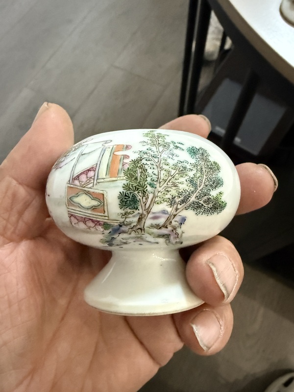 古玩陶瓷蓋罐拍賣，當(dāng)前價格18000元