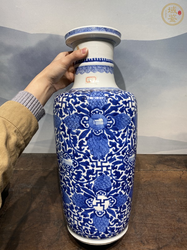 古玩陶瓷青花花卉紋棒槌瓶真品鑒賞圖