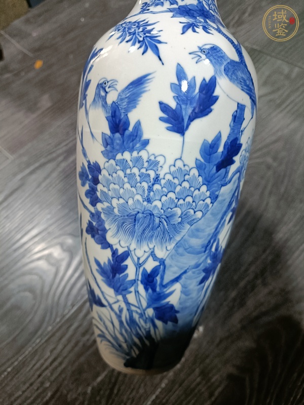 古玩陶瓷花鳥紋青花瓶真品鑒賞圖