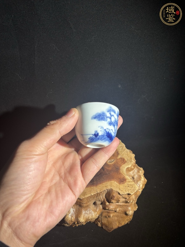 古玩陶瓷青花垂釣圖臥足杯，模糊，偏老真品鑒賞圖