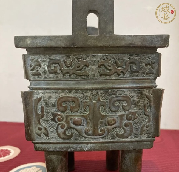 古玩銅器鼎式爐真品鑒賞圖