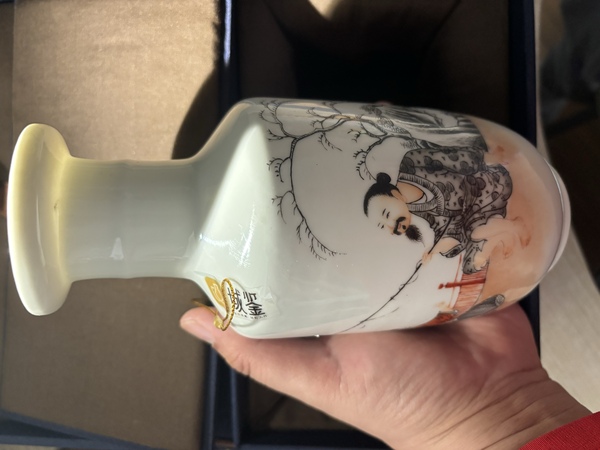 古玩陶瓷民國?礬紅墨彩漁翁圖棒槌瓶拍賣，當前價格8800元